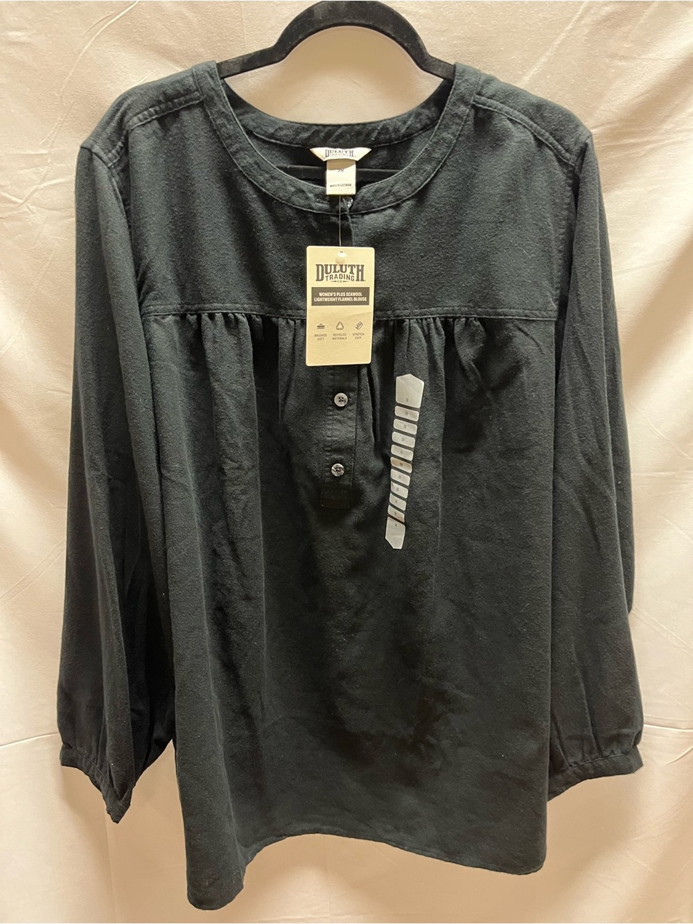 Duluth Trading Co Black Long-Sleeve Pullover Henley Tunic
